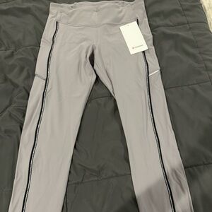 Lululemon brand new with tag size 10 speed up tights